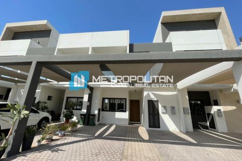 3 bedrooms Townhouse in Al Salam Street, UAE No. 7767 2