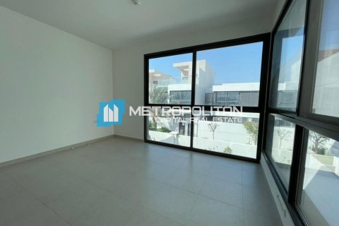 3 bedrooms Townhouse in Al Salam Street, UAE No. 7767 9