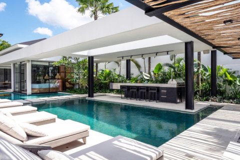 6 bedrooms Villa in Canggu, Indonesia No. 22891 8