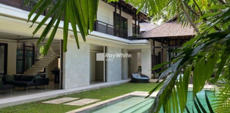 Вилла с 5 спальнями в Seminyak, Индонезия №22890