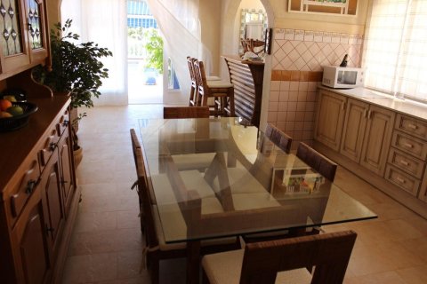 4 bedrooms Villa in El Campello, Spain No. 26152 8