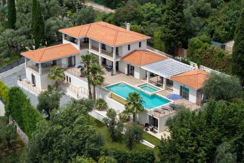 4 dormitorios Villa en Chateauneuf-Grasse, France No. 67930 10