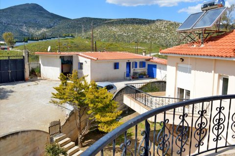 3 bedrooms Villa in Anavyssos, Greece No. 59684 12