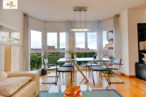 2 dormitorios Apartment en Valencia, Spain No. 27411 2