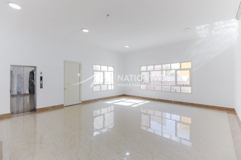 6 bedrooms Villa in Shakhbout City, UAE No. 3722 13