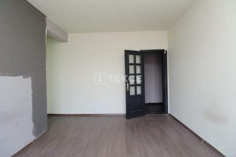 3+1 Penthouse in Istanbul, Turkey No. 13852 10