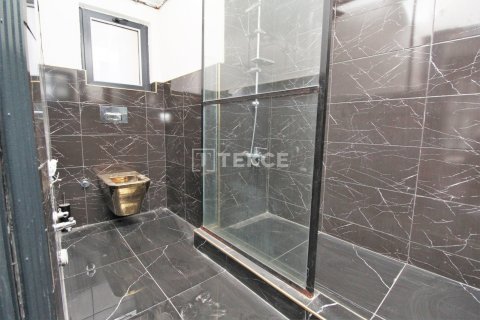 3+1 Penthouse in Istanbul, Turkey No. 13852 5