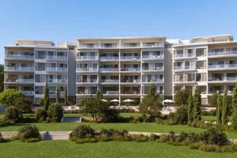 2 bedrooms Apartment in Tserkezoi, Cyprus No. 77402 7