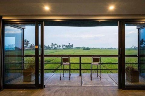 3 bedrooms Villa in Kediri, Indonesia No. 23399 1