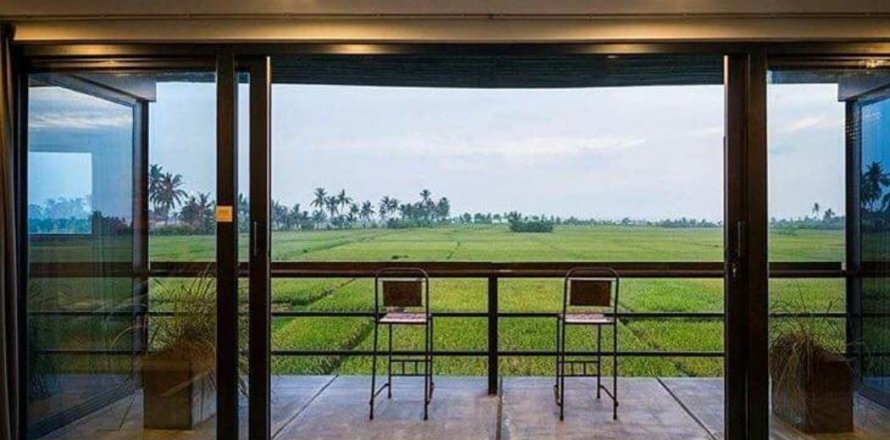 3 bedrooms Villa in Kediri, Indonesia No. 23399