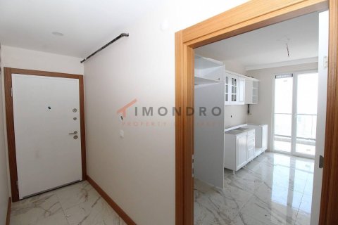 2+1 Apartment en Kartal, Turkey No. 17123 11