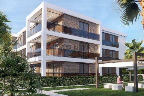 4+1 Apartment en Dosemealti, Turkey No. 17122 10