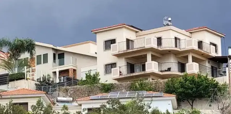 2834m² Land à Agios Athanasios, Cyprus No. 46440