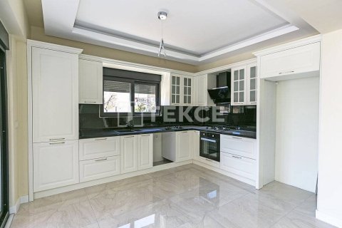 3+1 Villa en Serik, Turkey No. 10937 17