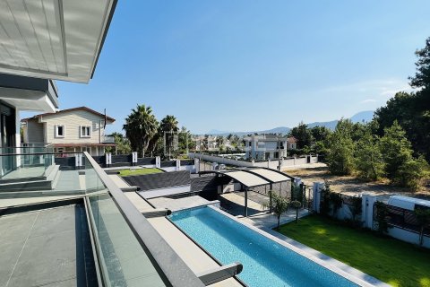 4+1 Villa in Kemer, Turkey No. 20799 7