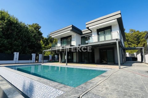 4+1 Villa in Kemer, Turkey No. 20799 1