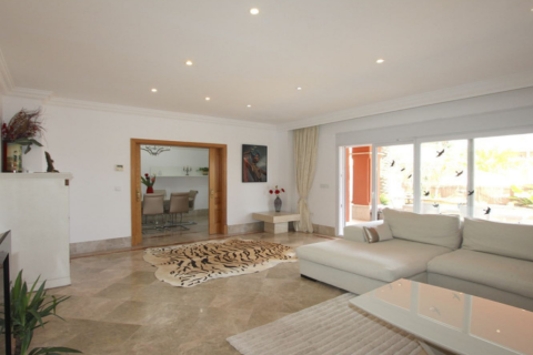 6 chambres Villa à Marbella, Spain No. 27600 28