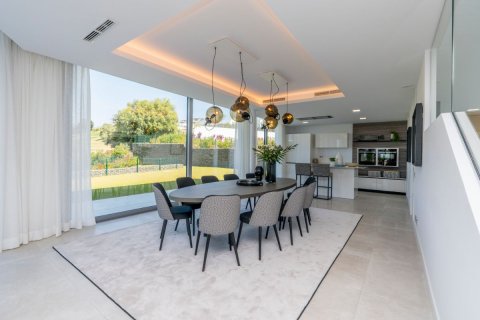 4 dormitorios Villa en Marbella, Spain No. 27598 5