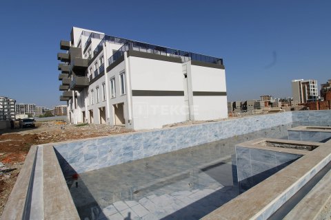 2+1 Apartment en Aksu, Turkey No. 12023 19