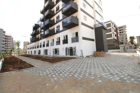 2+1 Apartment en Aksu, Turkey No. 12023 28