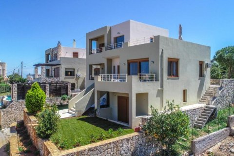 5 bedrooms Villa in Chania, Greece No. 23857 1