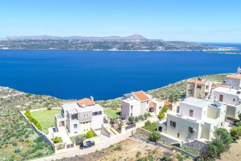 5 bedrooms Villa in Chania, Greece No. 23857 28