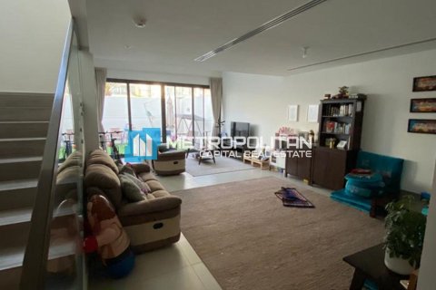 3 bedrooms Townhouse in Al Salam Street, UAE No. 7576 7