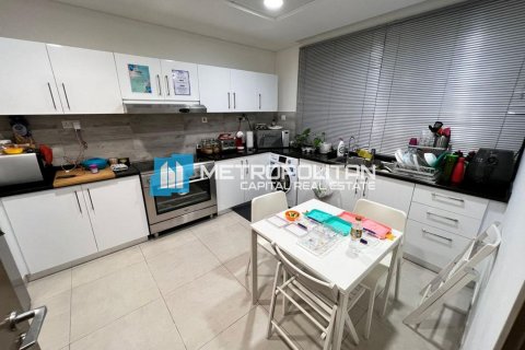 3 bedrooms Townhouse in Al Salam Street, UAE No. 7576 9