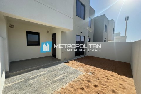 3 bedrooms Townhouse on the Yas Island, UAE No. 7573 16