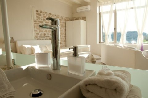 4 bedrooms Villa in Heraklion, Greece No. 51967 5