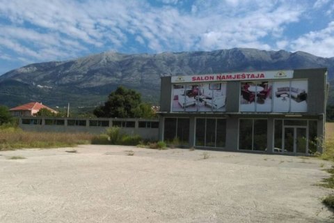 900m² Commercial property à Kotor, Montenegro No. 66842 2