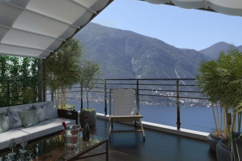 2 dormitorios Apartment en Kotor, Montenegro No. 66844 3