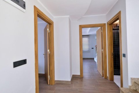 5 rooms Villa in Alanya, Turkey No. 21269 17