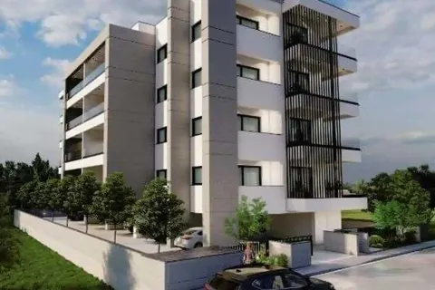 2 bedrooms Apartment in Limassol, Cyprus No. 34878 1