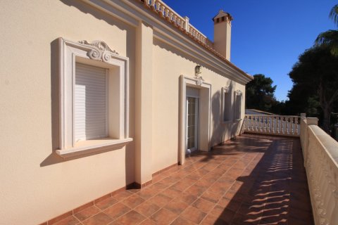 4 dormitorios Villa en Cabo Roig, Spain No. 25608 8