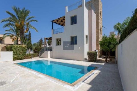 3 bedrooms Villa in Chrysochou, Cyprus No. 76168 6