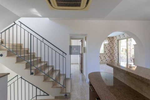 3 bedrooms Villa in Chrysochou, Cyprus No. 76168 10