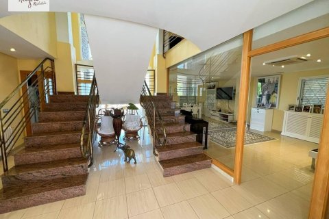 4 dormitorios Apartment en Manises, Spain No. 27655 28