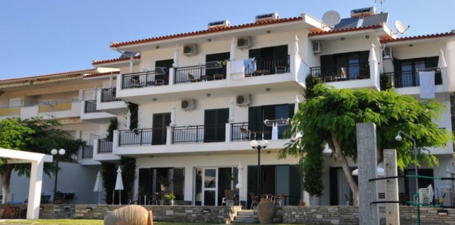 22 bedrooms Hotel in Central Macedonia, Greece No. 52299