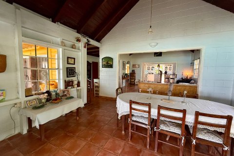 6 bedrooms Villa in Crosbies, Antigua and Barbuda No. 71515 9