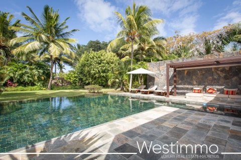 5 bedrooms Villa in Centre de Flacq, Mauritius No. 71512 4