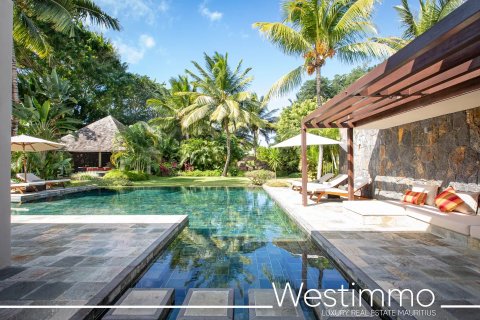 5 bedrooms Villa in Centre de Flacq, Mauritius No. 71512 1