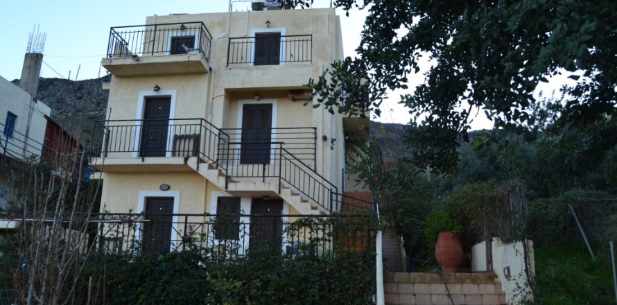 270m² Negocio en Hersonissos, Greece No. 57684