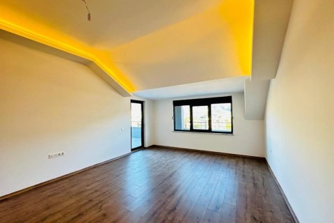 5 rooms Appartement à Antalya, Turkey No. 21829 4