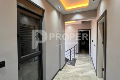 7 rooms Villa in Muratpasa, Turkey No. 12707 19