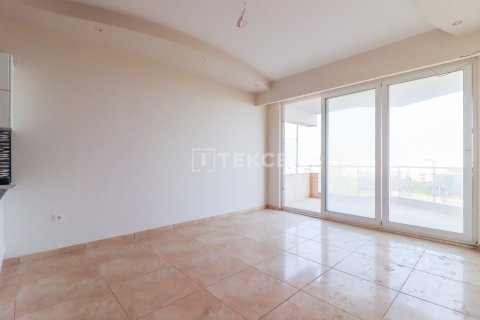 2+1 Apartment en Erdemli, Turkey No. 11980 2