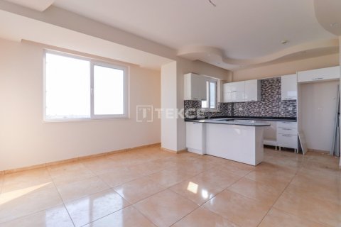 2+1 Apartment in Erdemli, Turkey No. 11980 6