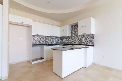 2+1 Apartment en Erdemli, Turkey No. 11980 22