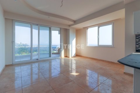 2+1 Apartment in Erdemli, Turkey No. 11980 7