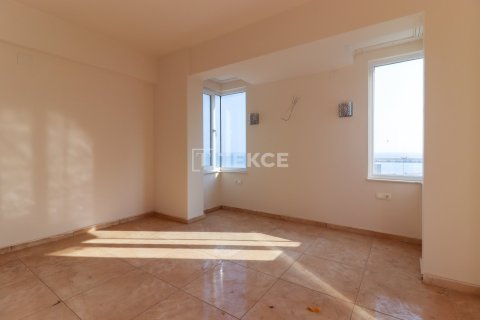 2+1 Apartment in Erdemli, Turkey No. 11980 24